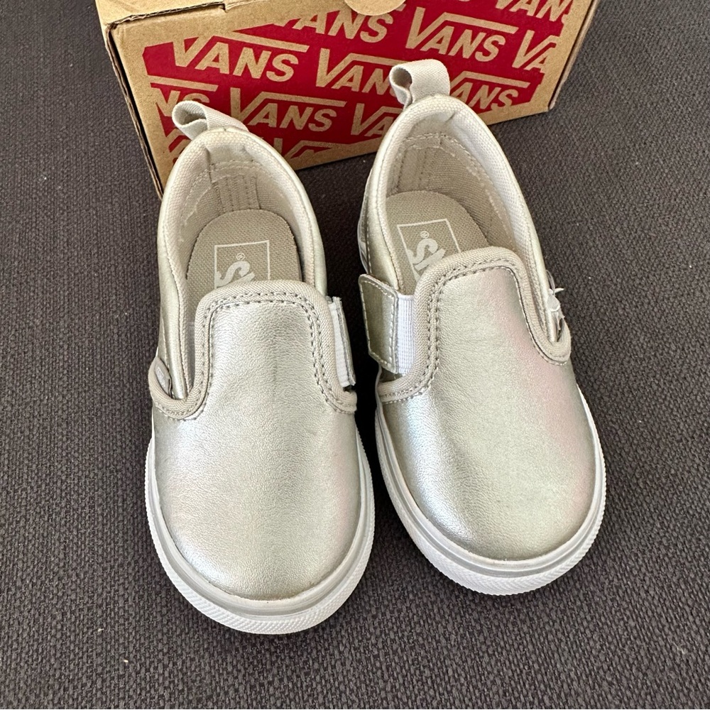 Baby Vans slip ons